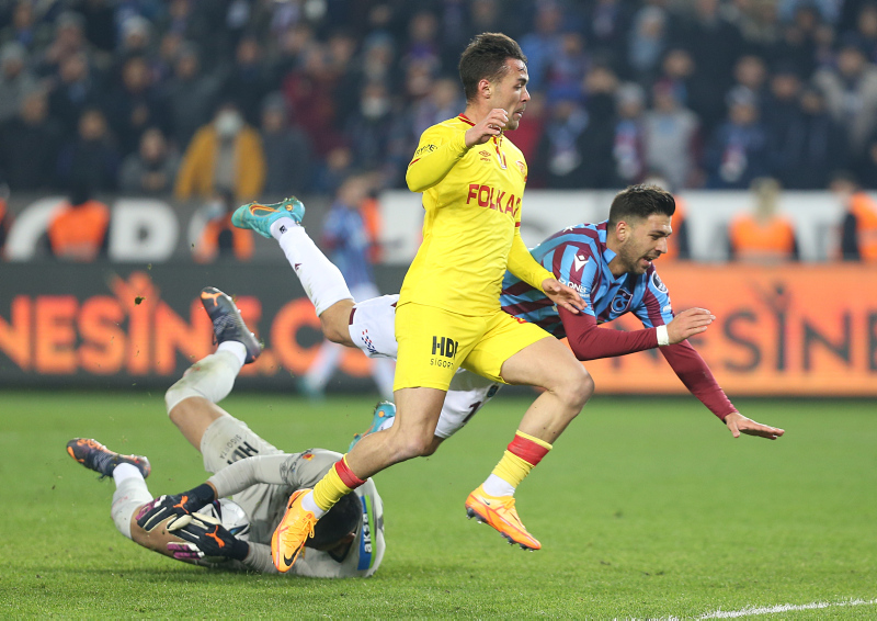 TRABZONSPOR HABERLERİ - Spor yazarları Trabzonspor - Göztepe maçını bu sözlerle değerlendirdi