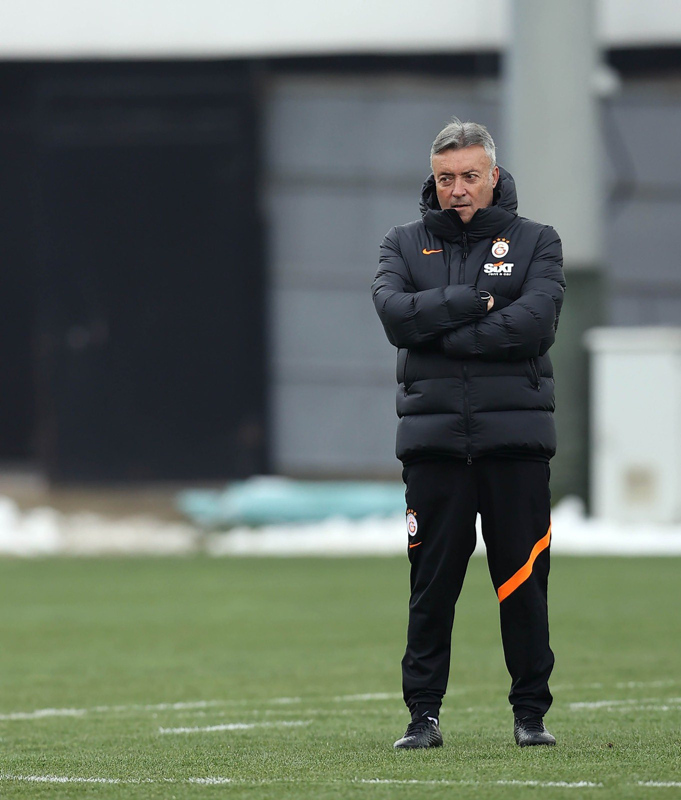 GALATASARAY HABERLERİ: Cimbom’da hedef çeyrek final! Domenec Torrent öz güven aşıladı