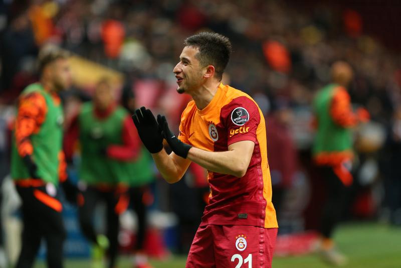 Galatasaraylı Olimpiu Morutan’dan flaş Barcelona maçı açıklaması: İmkansız değil!