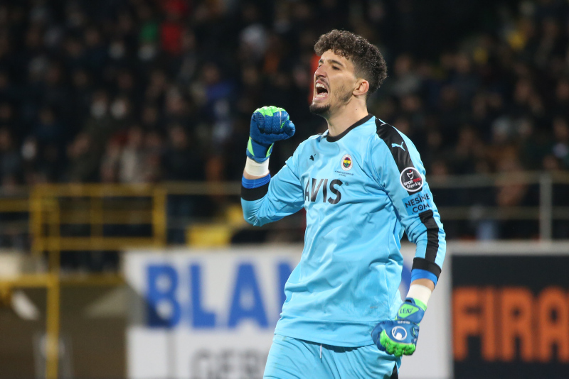 FENERBAHÇE TRANSFER HABERLERİ - Hollanda devi Ajax Altay Bayındır için Fenerbahçe’nin kapısını çaldı!