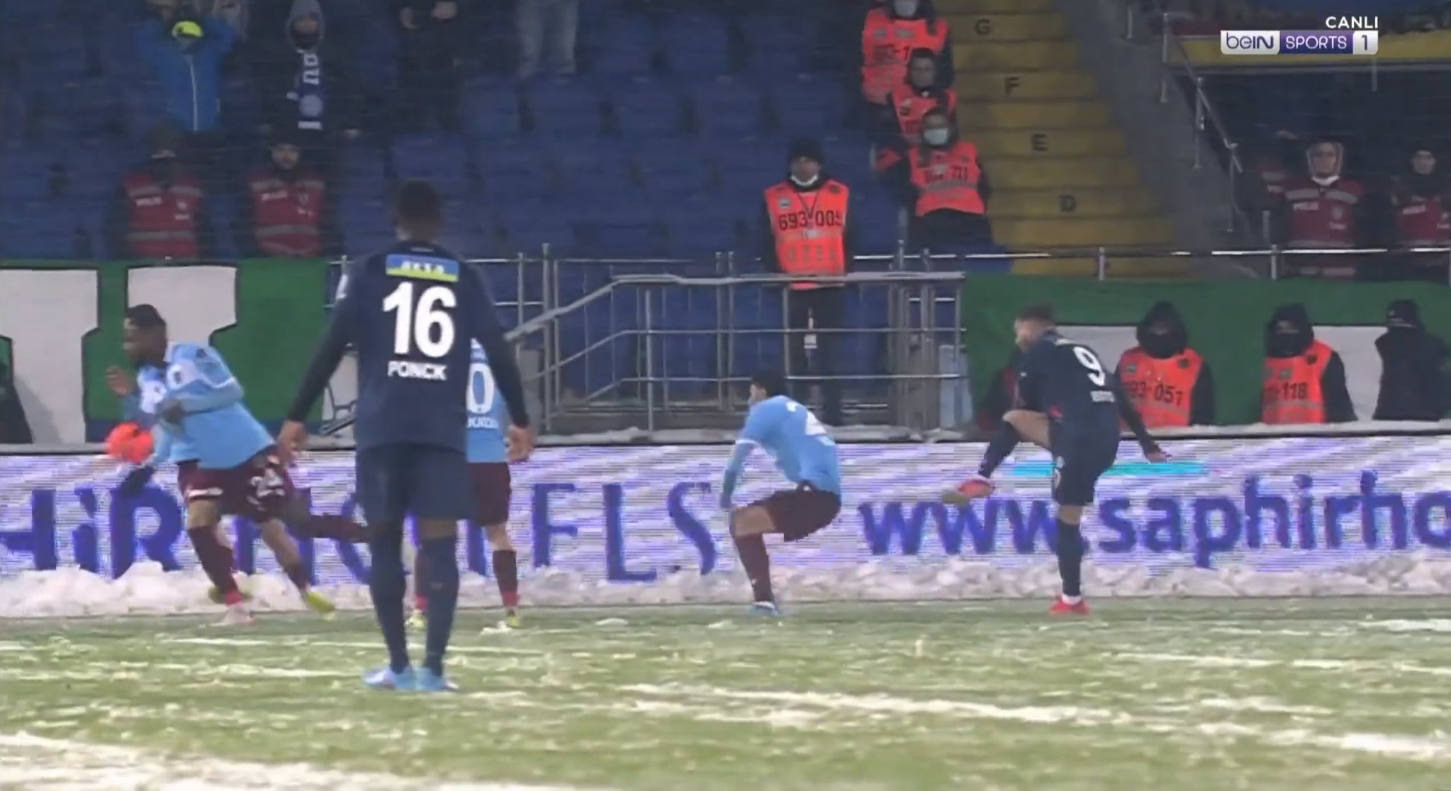 İşte Çaykur Rizespor Trabzonspor maçında penaltı verilen 3 pozisyon!
