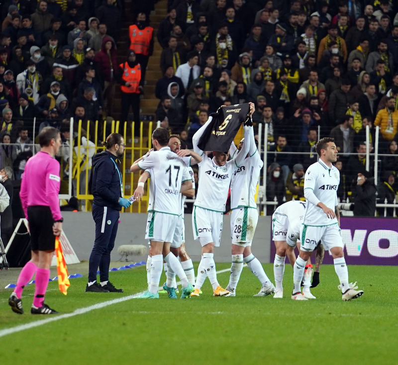 FENERBAHÇE HABERLERİ - Spor yazarları Fenerbahçe-Konyaspor karşılaşmasını değerlendirdi