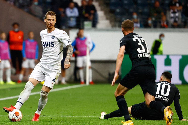 Fenerbahçe’de Serdar Aziz sorunu! Sözleşmesinde...