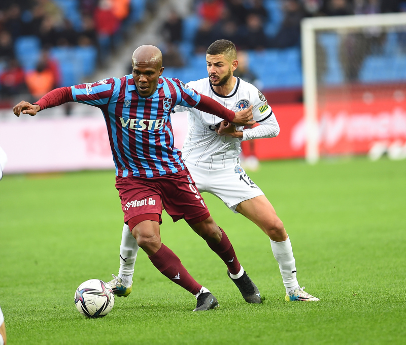 Trabzonspor’da Anthony Nwakaeme Beşiktaş derbisinde gözünü o rekora dikti!