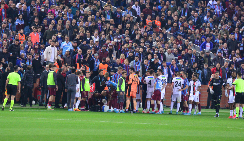 Trabzonspor Beşiktaş maçı sonrası yıldız isme sert eleştiri! Kafasından silmiş