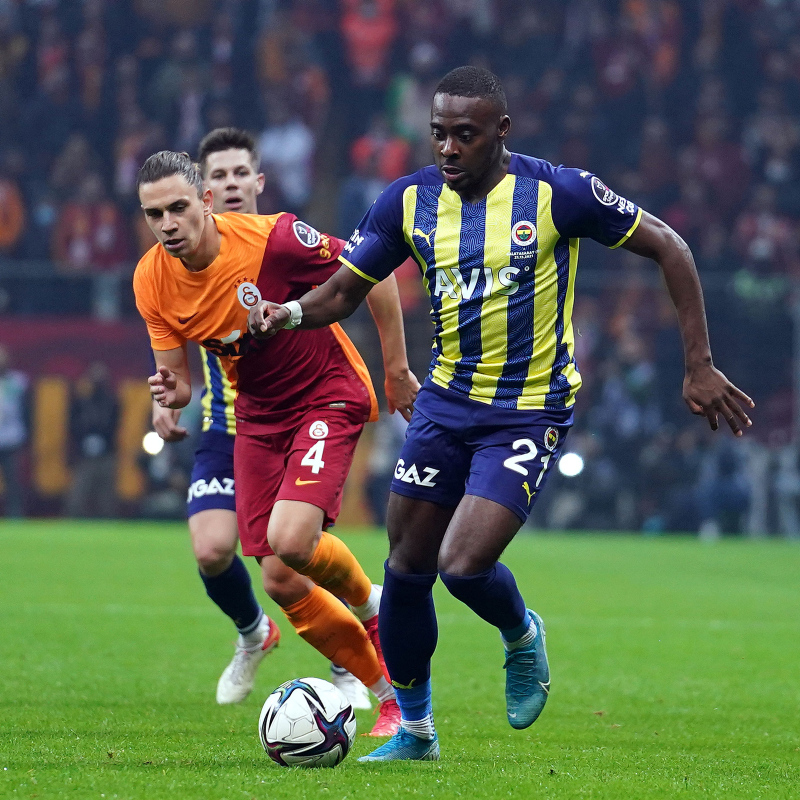Fenerbahçe - Galatasaray derbisi tarihinden ilginç notlar!