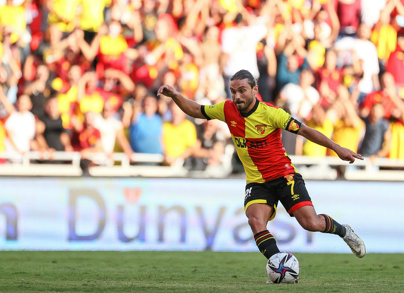 Trabzonspor’dan Halil Akbunar hamlesi!