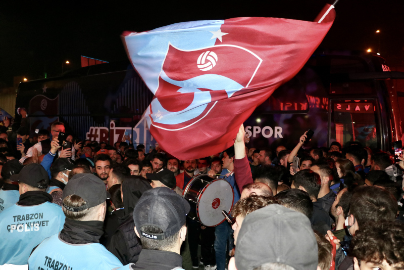 TRABZONSPOR HABERLERİ: Trabzon’a şampiyonluk akını! Seferlerin hepsi tükendi