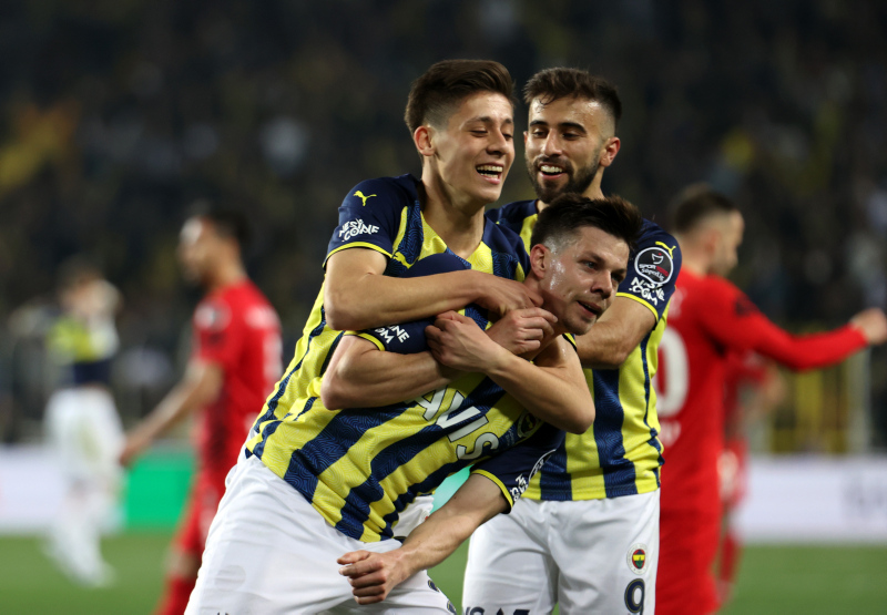 Spor yazarlarından Fenerbahçe-Gaziantep FK maçı değerlendirmesi!