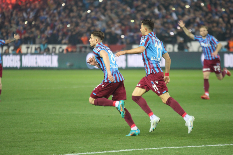 Trabzonspor’un Şampiyonlar Ligi’ndeki yol haritası nasıl olacak?