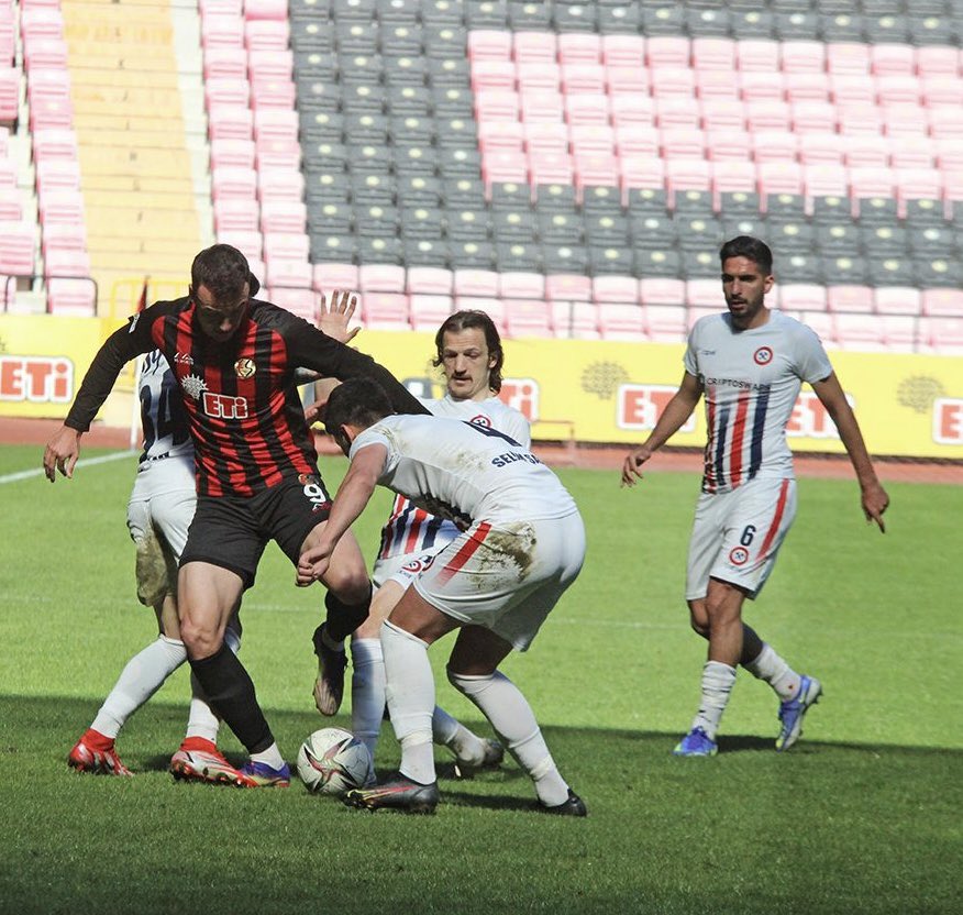 Galatasaray’dan Onur Arı hamlesi! Eskişehirspor...