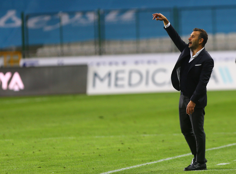 GALATASARAY HABERLERİ - Cimbom’da Okan Buruk krizi! Metin Öztürk ve Levent Nazifoğlu...