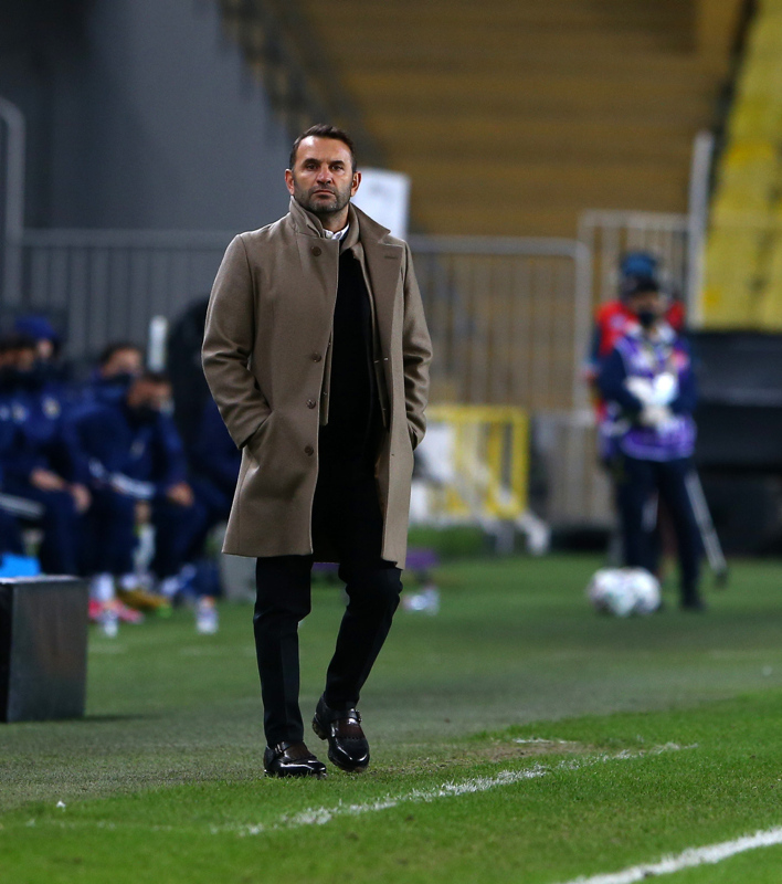 GALATASARAY HABERLERİ - Cimbom’da Okan Buruk krizi! Metin Öztürk ve Levent Nazifoğlu...