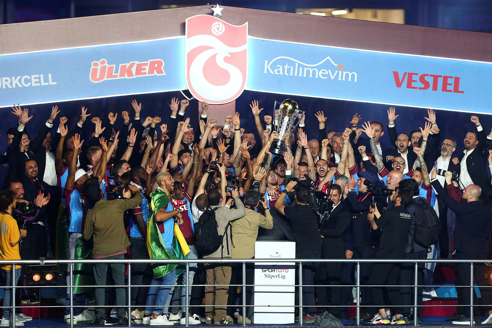 TRABZONSPOR HABERLERİ - ABD’de gündem Trabzonspor’un şampiyonluğu!