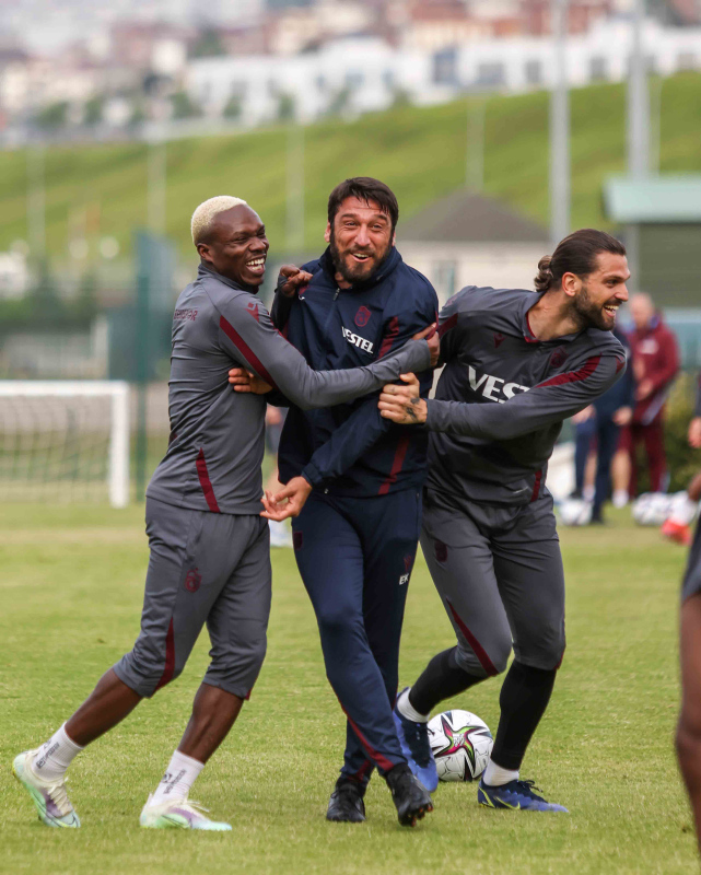 Trabzonspor Başakşehir’de sezonu kapatıyor! İşte muhtemel 11’ler...