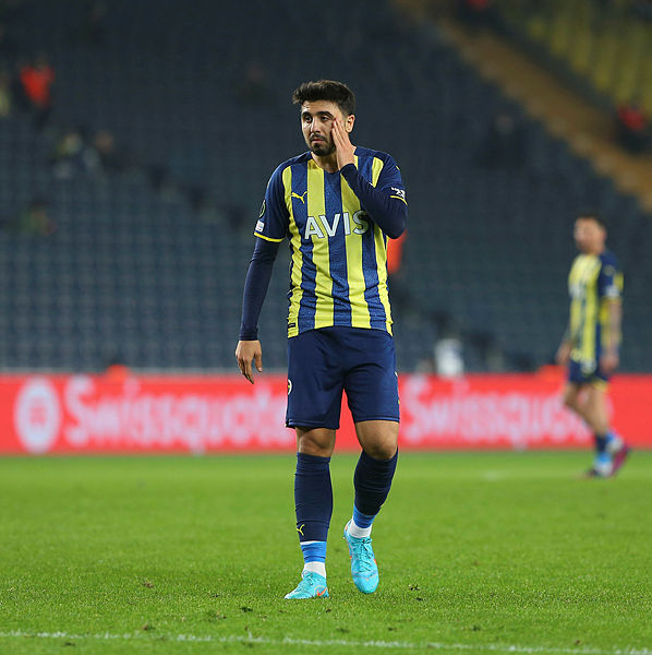 Fenerbahçe’de 8 ismin bileti kesildi! İşte ayrılacak futbolcular