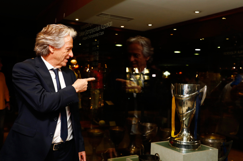 FENERBAHÇE HABERLERİ - İşte Kanarya’nın yeni hocası Jorge Jesus’un kupalarla dolu kariyeri...