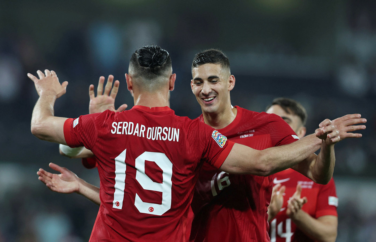 TRANSFER HABERİ: Trabzonspor milli yıldızı istiyor! Resmi teklif...