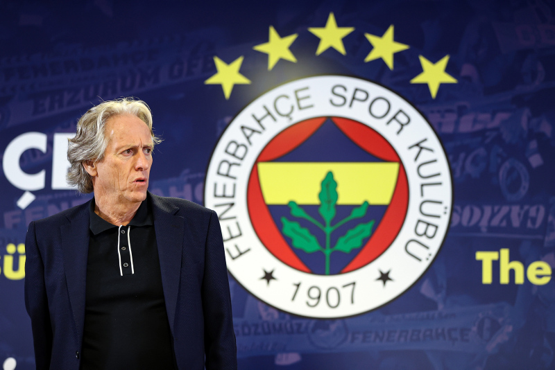 FENERBAHÇE TRANSFER HABERİ: Jorge Jesus listeyi verdi! Şimdi samba zamanı