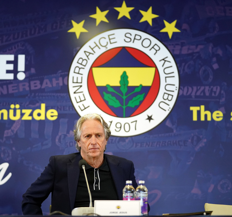 FENERBAHÇE TRANSFER HABERİ: Jorge Jesus listeyi verdi! Şimdi samba zamanı