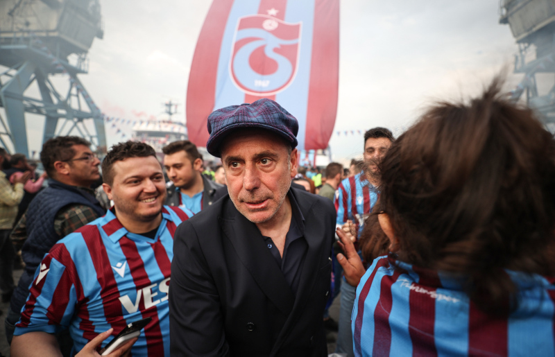 Trabzonspor’da Abdullah Avcı devrimi! Yeni sezonda...