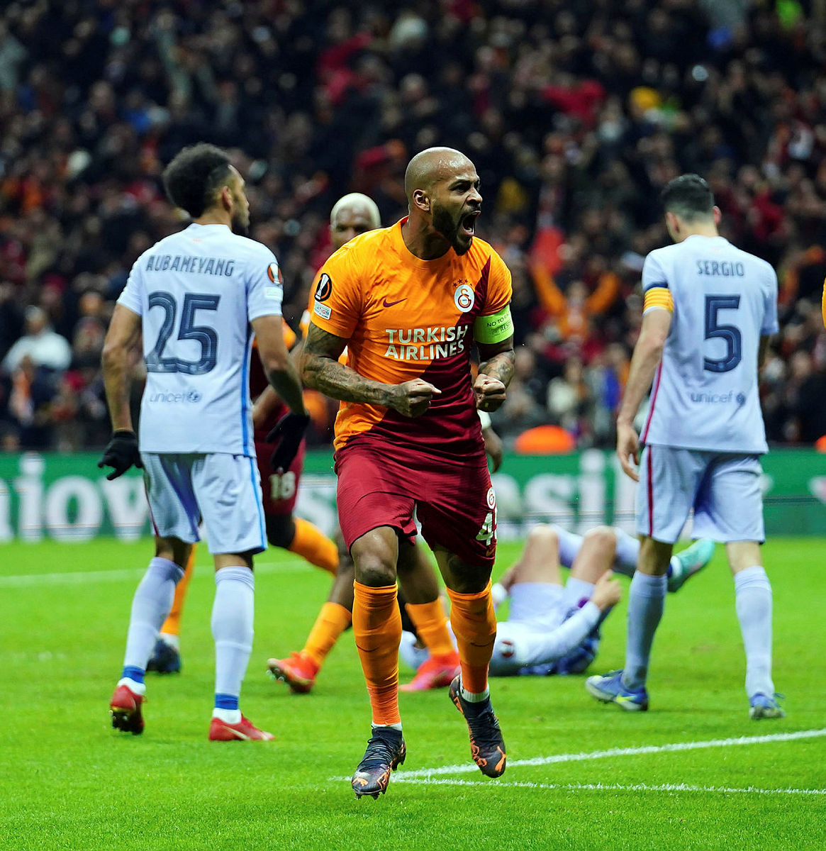 GALATASARAY TRANSFER HABERLERİ: Marcao gemileri yaktı! Menajerine tam yetki