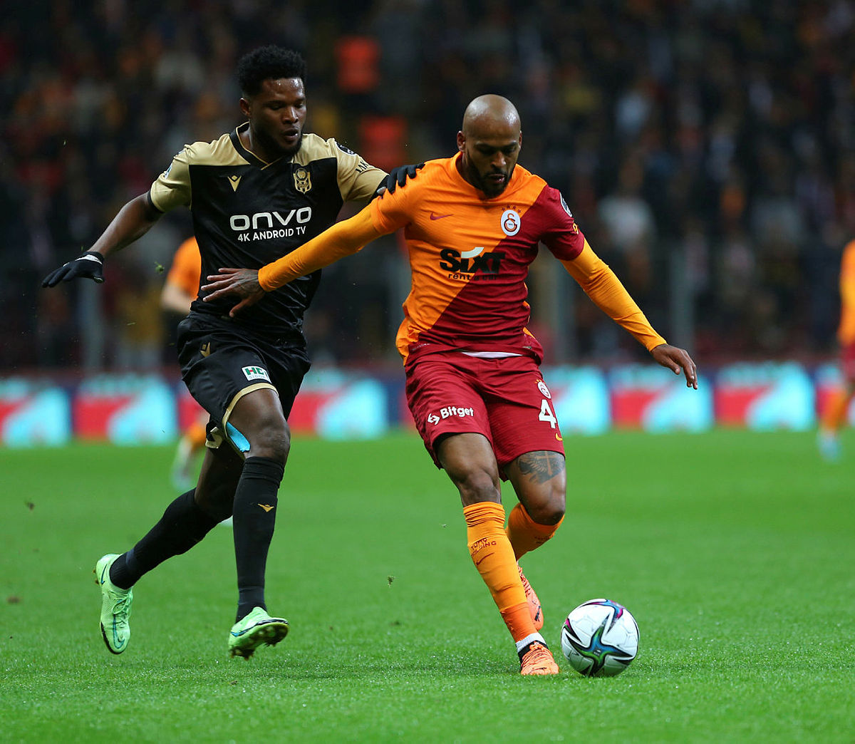 GALATASARAY TRANSFER HABERLERİ: Marcao gemileri yaktı! Menajerine tam yetki