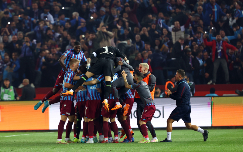 TRANSFER HABERİ: Trezeguet Trabzonspor’da! Sözleşme detayları belli oldu