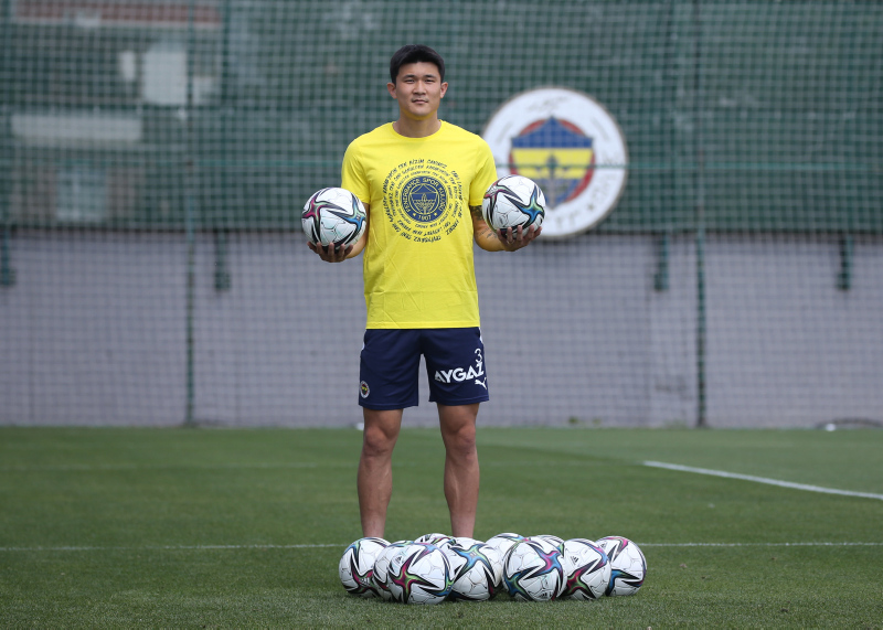 FENERBAHÇE TRANSFER HABERLERİ: Kim Min-Jae’ye Napoli’den yeni teklif! O tarihi işaret ettiler