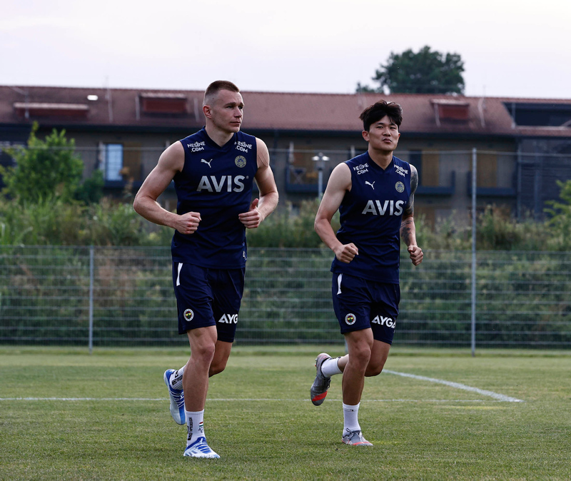FENERBAHÇE TRANSFER HABERLERİ: Kim Min-Jae’ye Napoli’den yeni teklif! O tarihi işaret ettiler