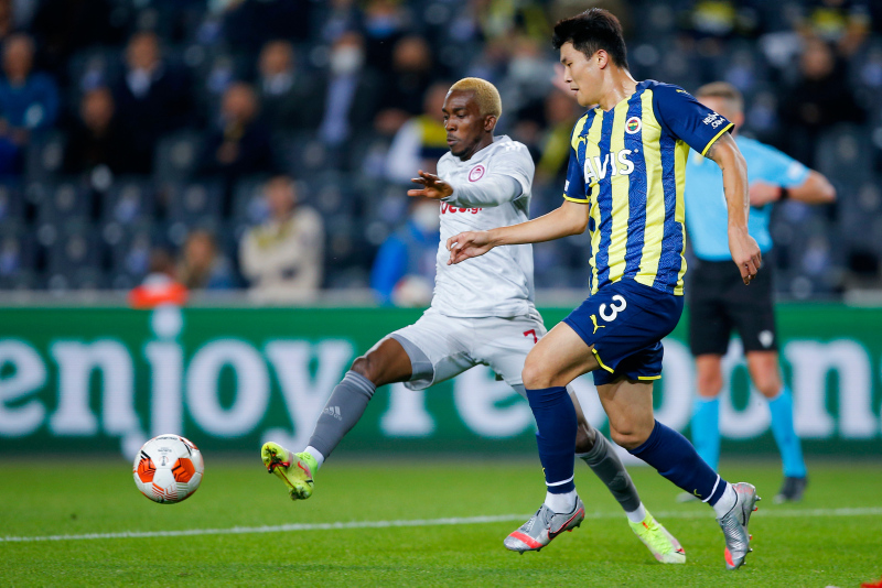 FENERBAHÇE TRANSFER HABERLERİ: Kim Min-Jae’ye Napoli’den yeni teklif! O tarihi işaret ettiler