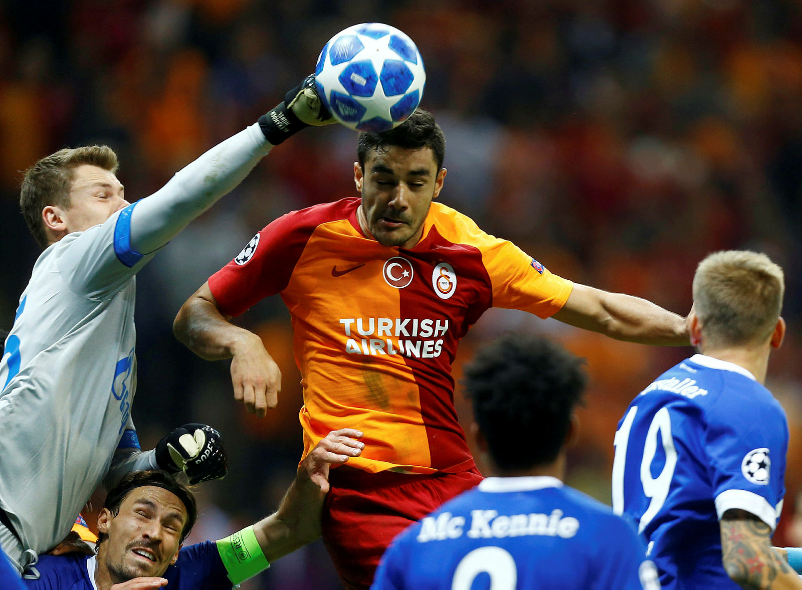 GALATASARAY HABERLERİ: Flaş transfer hamlesi! Ozan Kabak yuvaya dönüyor