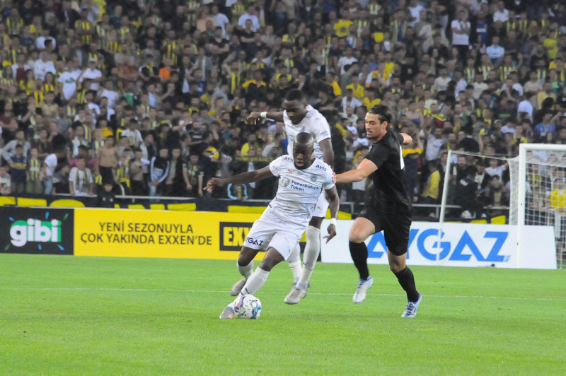 Dinamo Kiev maçı öncesinde Karavaev’den flaş Fenerbahçe sözleri! Turu geçmek...
