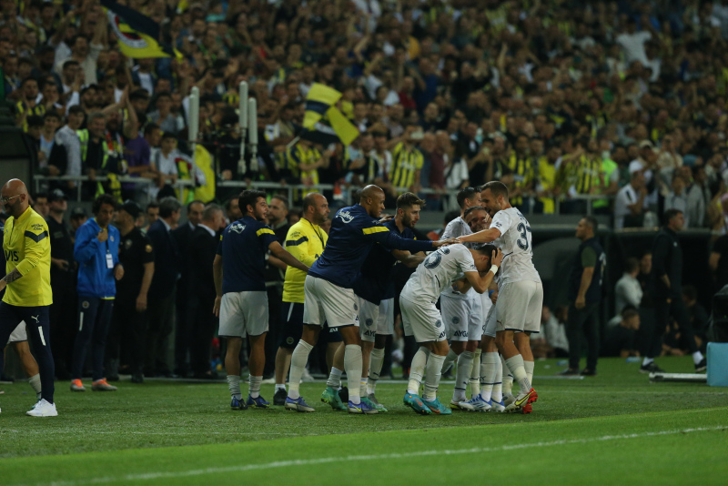 TRANSFER HABERLERİ | Fenerbahçe Giuseppe Pezzella’yı bitiriyor!