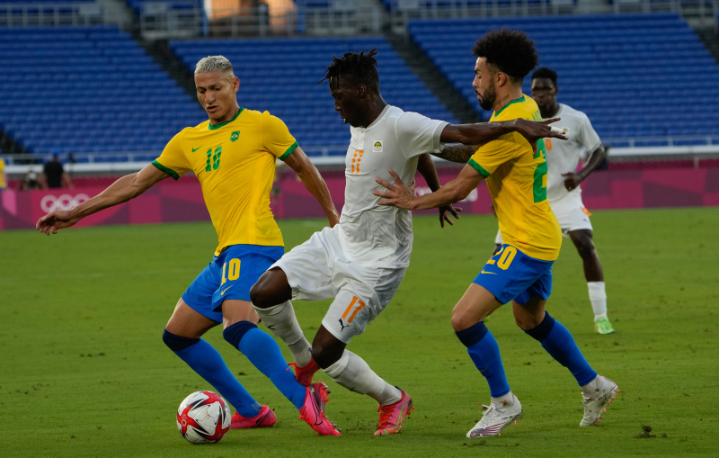 GALATASARAY TRANSFER HABERLERİ: Aslan’da santrfora Christian Kouame!