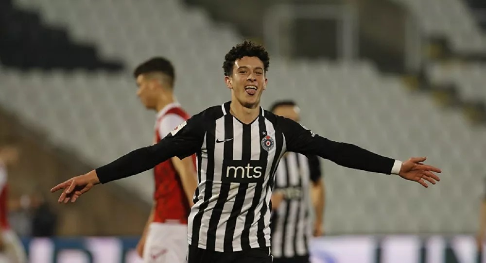 TRABZONSPOR TRANSFER HABERLERİ: Fırtına’ya 19’luk yetenek! Nemanja Jovic...