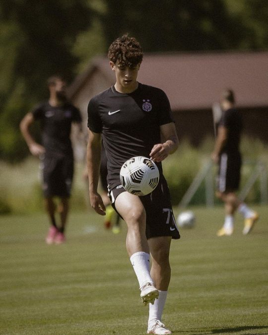 TRABZONSPOR TRANSFER HABERLERİ: Fırtına’ya 19’luk yetenek! Nemanja Jovic...