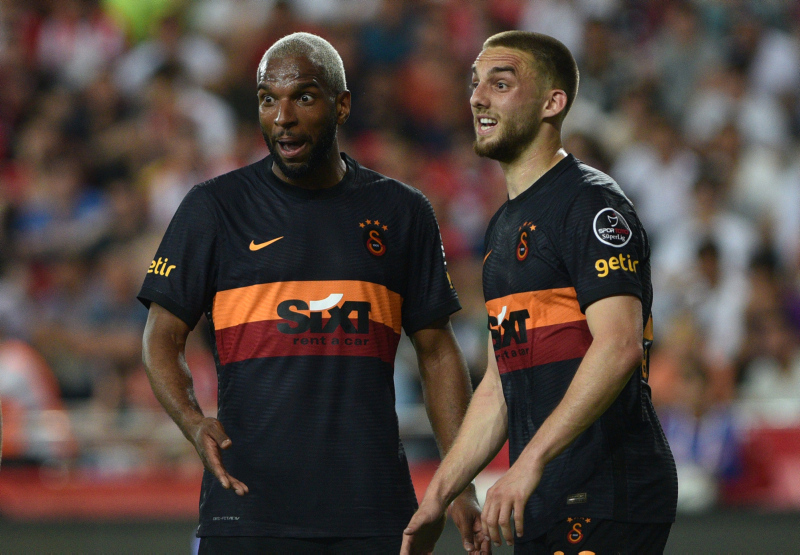 GALATASARAY HABERLERİ: Berkan Kutlu’dan beklenmedik hareket! Galatasaray’ı sildi