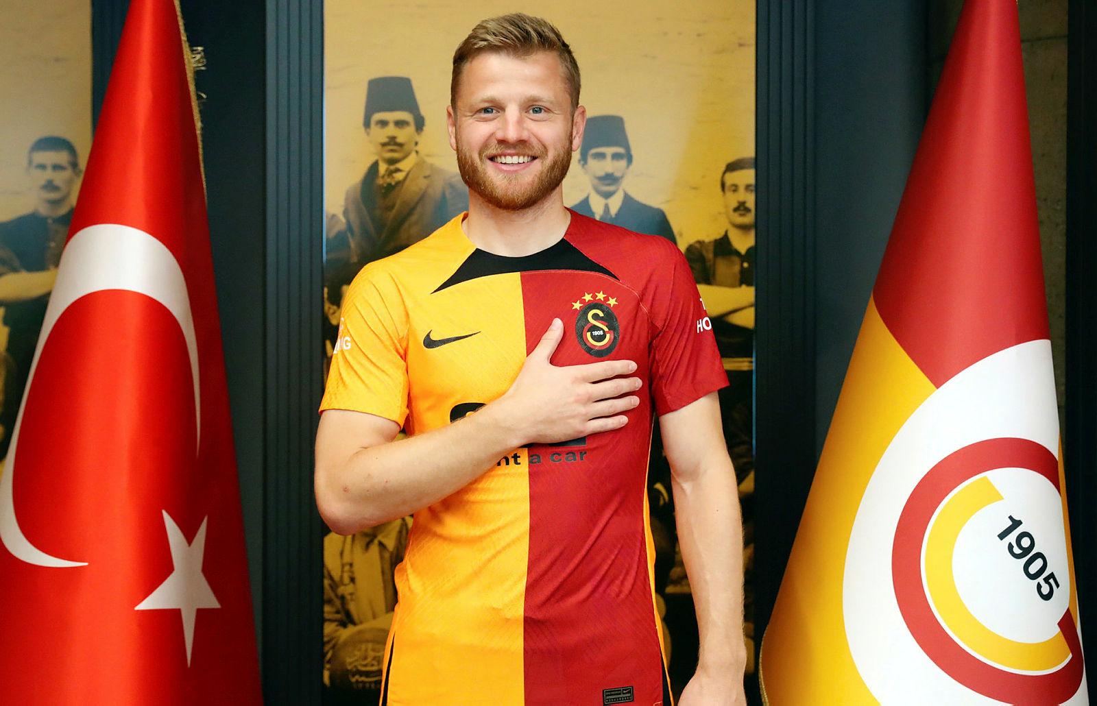 GALATASARAY HABERLERİ: Berkan Kutlu’dan beklenmedik hareket! Galatasaray’ı sildi