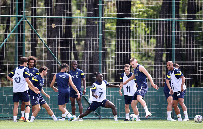 Fenerbahçe’de Emir Ortakaya’nın sözleşmesi 5 yıl uzatıldı ve Göztepe’ye kiralandı