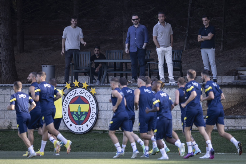 Fenerbahçe’de 8 ayrılık! Jorge Jesus raporu verdi