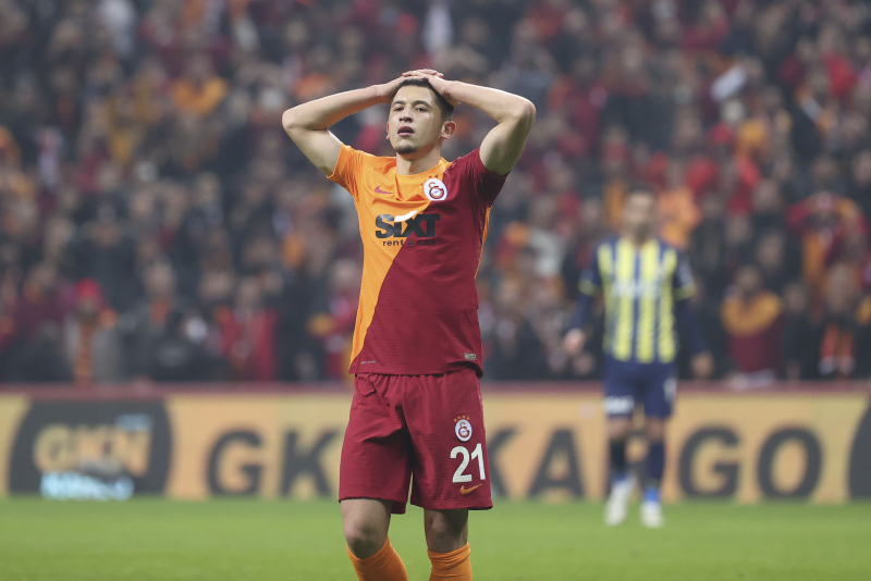 Galatasaray’da Olimpiu Morutan pişmanlığı! Daha ilk maçında...