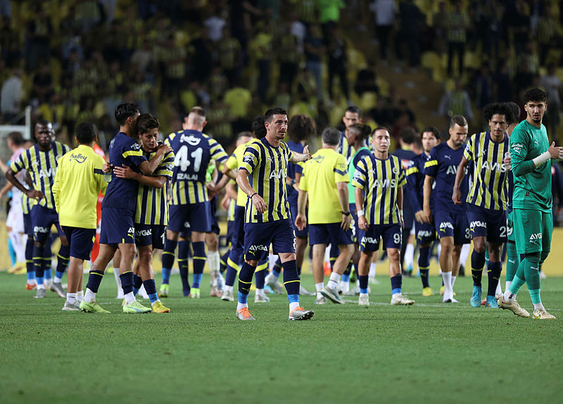 Fenerbahçe ve Trabzonspor’un UEFA Avrupa Ligi’ndeki muhtemel rakipleri belli oldu!