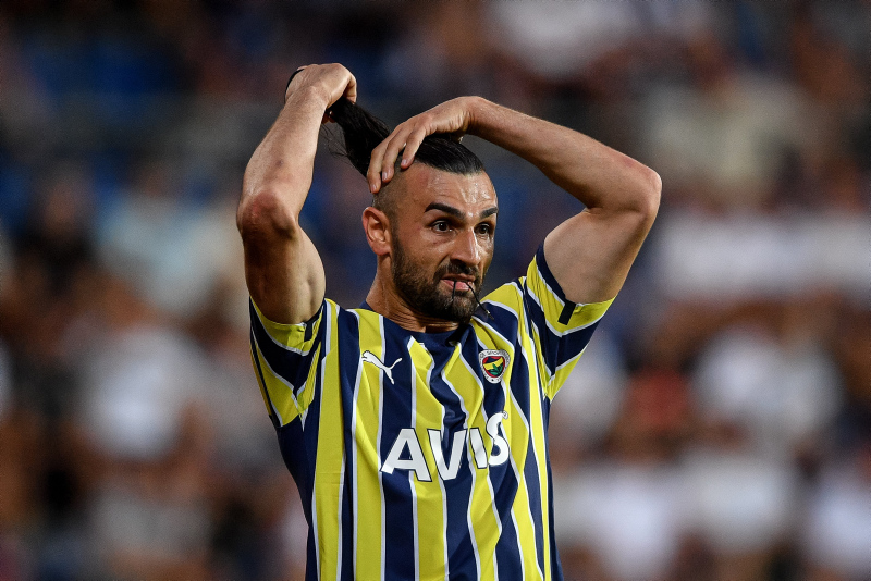 TRANSFER HABERİ: Fenerbahçe’de Serdar Dursun’a sürpriz talip!