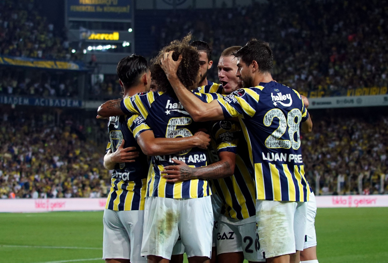 Fenerbahçe Kayserispor maçı sonrası o isme büyük övgü! Belki de tek oyuncu