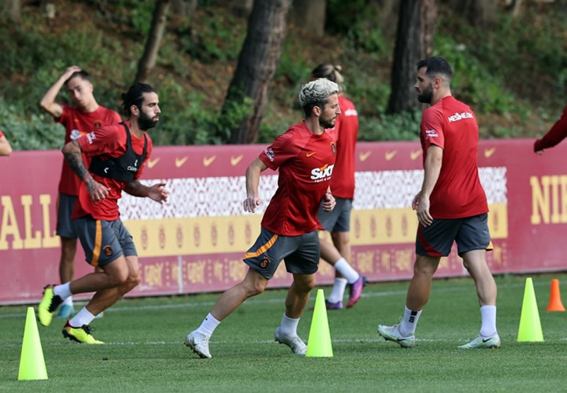 TRANSFER HABERİ: Galatasaray’da forvete sürpriz aday: Raul de Tomas!