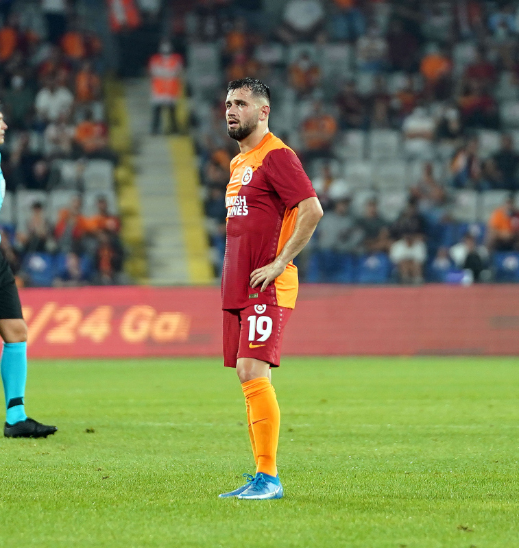 TRANSFER HABERİ: Galatasaray’da beklenmedik ayrılık! Ömer Bayram gidiyor Omar Campos geliyor