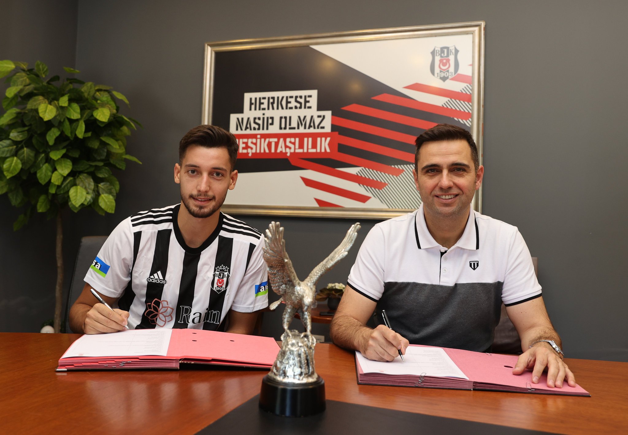 BEŞİKTAŞ HABERLERİ | Tayyip Talha Sanuç’tan iddialı sözler! Şampiyonluklar yaşamaya geldim