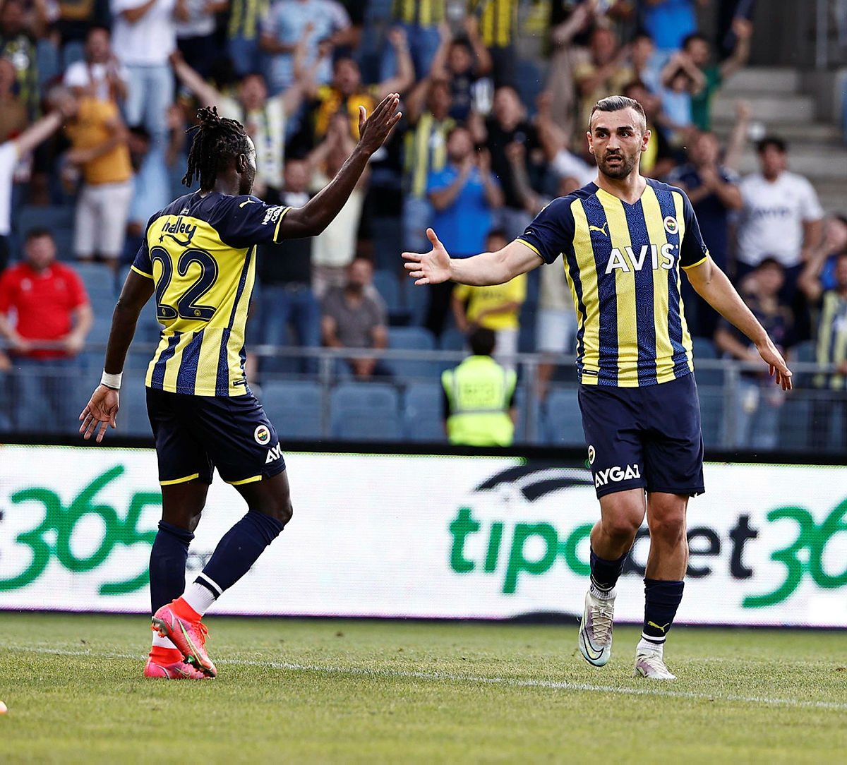 Fenerbahçe’de Jorge Jesus neşteri vurdu! O isimlerle yollar ayrılıyor