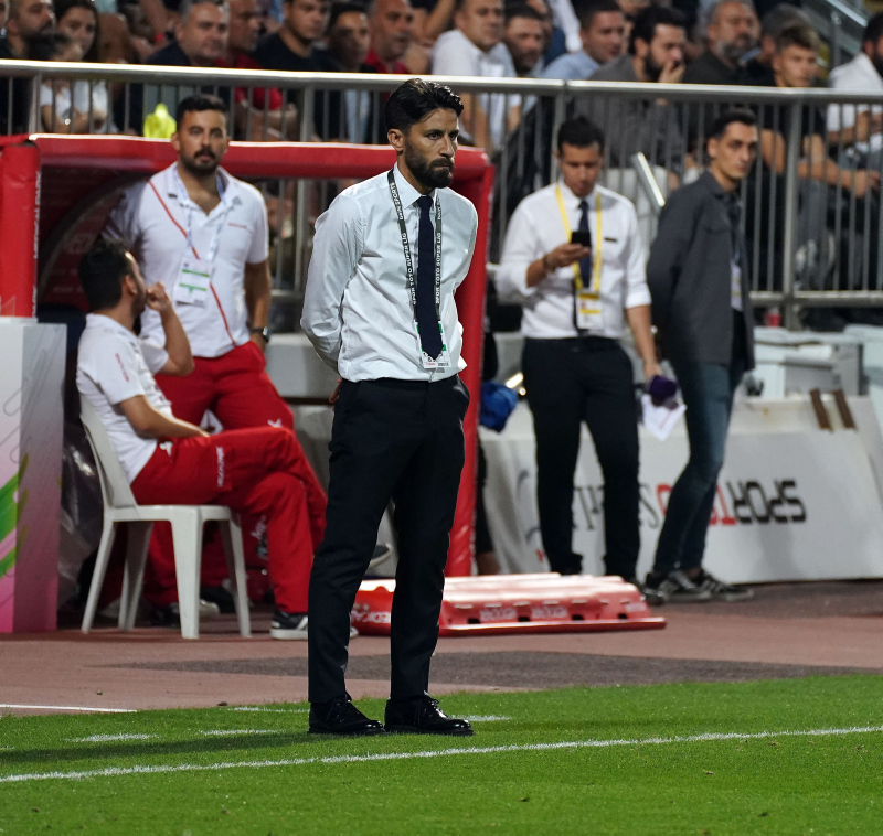 Zeki Uzundurukan’dan Galatasaray’a övgü dolu sözler: Yavaş yavaş ritmini buluyor!